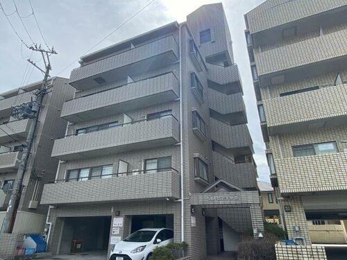 ベルトピア手柄Ⅲ 5階建
