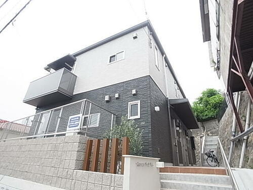 Ｇｒｅｅｎ　Ｂｅｌｌ　Ｈｉｌｌｓ 2階建