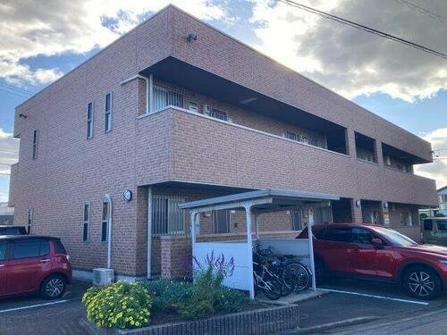 福井県福井市西方２丁目 賃貸アパート