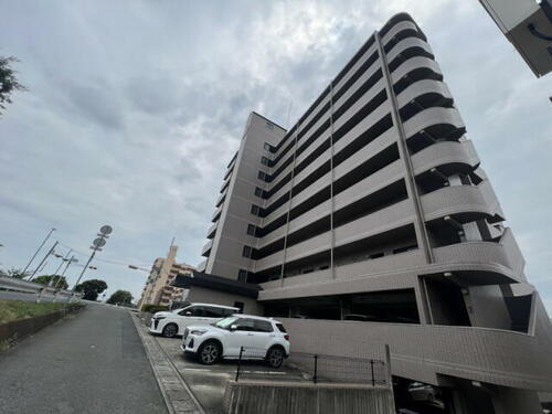 サンライフ歌野橋 10階建
