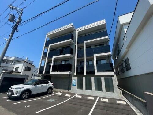 北海道札幌市西区八軒三条西２丁目 賃貸マンション