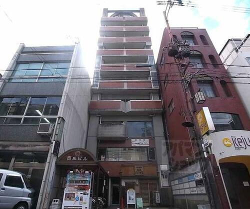 京都府京都市中京区三条通烏丸西入御倉町 11階建