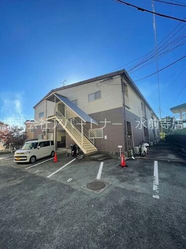 セリーヌ参番館 2階建