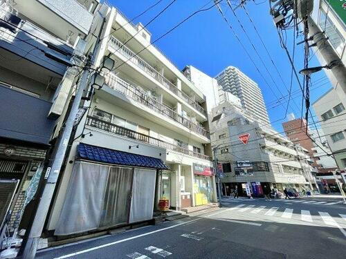 福田ビル 8階建