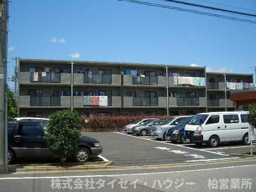 千葉県松戸市常盤平７丁目 賃貸マンション