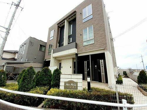 兵庫県明石市二見町西二見 3階建 築12年