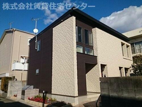 和歌山県和歌山市和歌浦東３丁目 2階建