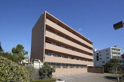 兵庫県宝塚市売布２丁目 5階建