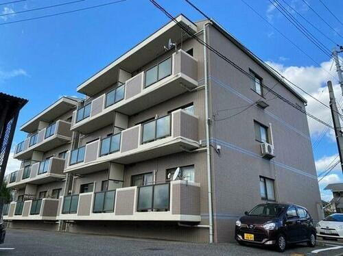 トレビーチナＢ