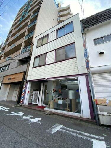 兵庫県神戸市中央区加納町２丁目 築37年3ヶ月 3階建