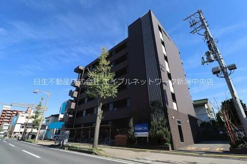 ＢＵＥＮＡ明石通 6階建