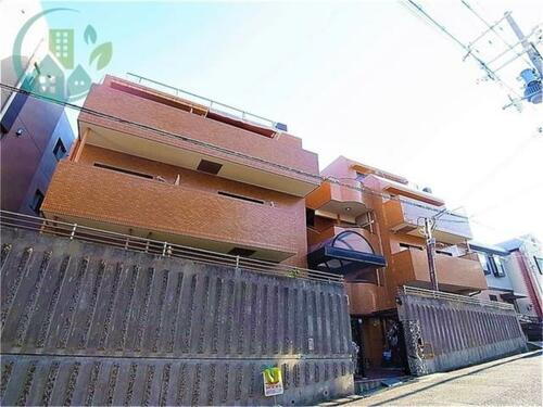 兵庫県神戸市灘区灘北通７丁目 4階建