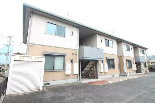 福岡県北九州市八幡東区石坪町 2階建 築23年6ヶ月