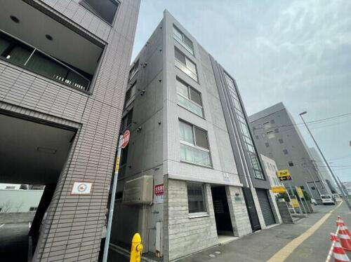 北海道札幌市中央区南一条東６丁目 築14年3ヶ月 5階建