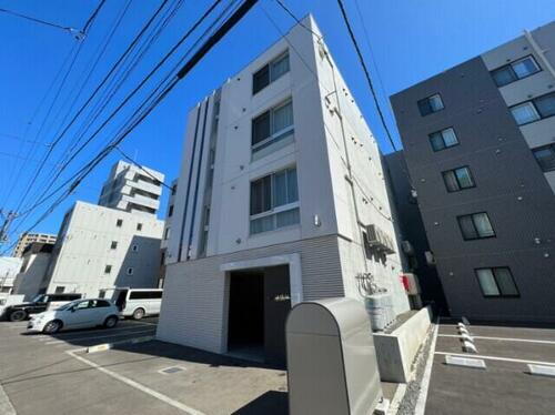 北海道札幌市中央区南十四条西７丁目 4階建 築6年2ヶ月