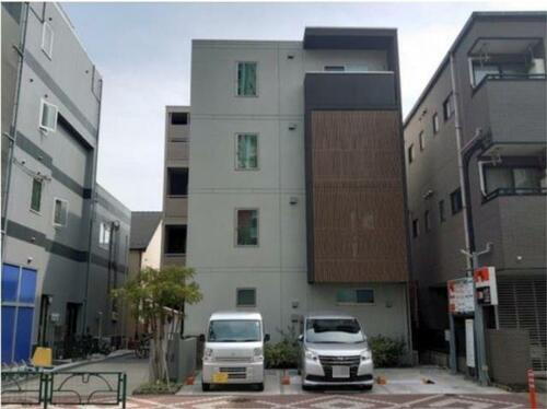 東京都葛飾区亀有２丁目 4階建