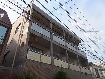東京都武蔵野市西久保２丁目 3階建