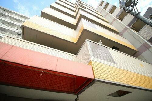 大阪府大阪市西成区天下茶屋１丁目 賃貸マンション