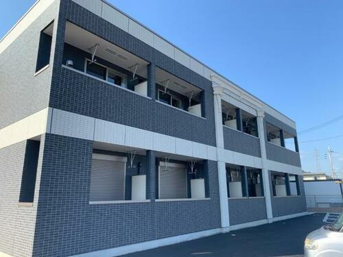 兵庫県姫路市砥堀 2階建