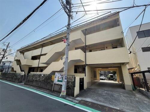 東京都荒川区荒川４丁目 3階建