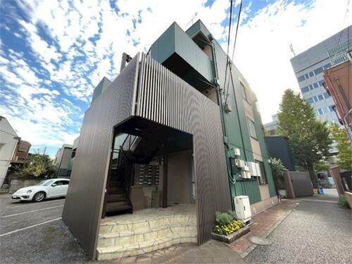 ドミシール南阿佐谷 3階建