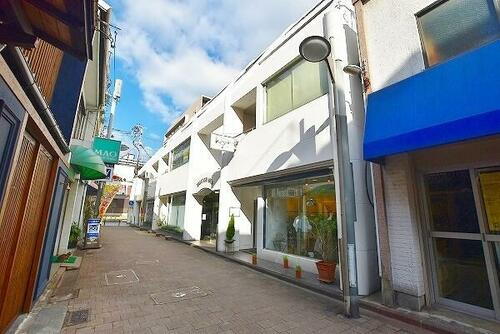 小林ビル 4階建