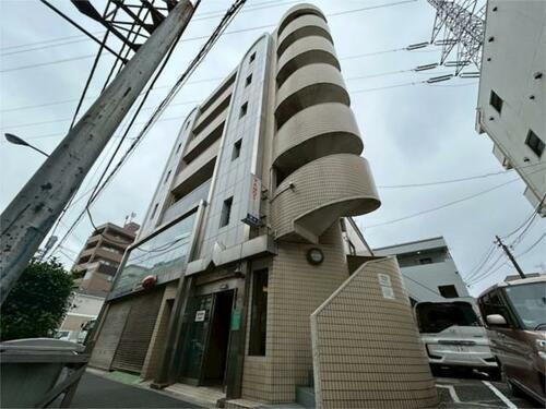 東京都杉並区上高井戸３丁目 6階建 築35年