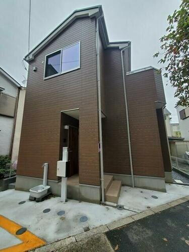 東京都葛飾区東四つ木３丁目 2階建