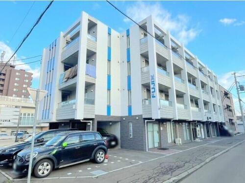北海道札幌市西区西町南１９丁目 築4年10ヶ月 4階建