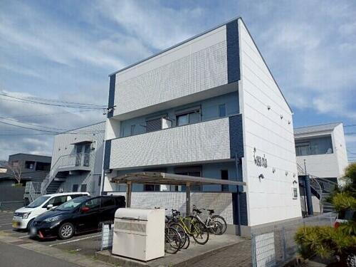 三重県鈴鹿市西条４丁目 2階建 築18年10ヶ月