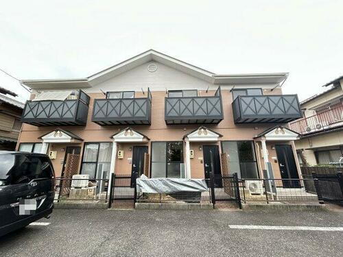 愛知県春日井市高山町３丁目 テラスハウス