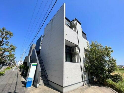 大阪府堺市東区日置荘原寺町 築10年11ヶ月 2階建