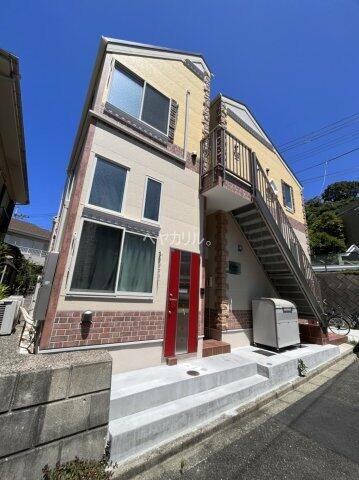 神奈川県横浜市金沢区六浦５丁目 賃貸アパート