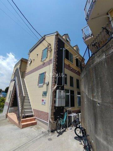 神奈川県横浜市中区西之谷町 賃貸アパート