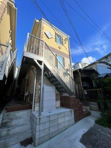 神奈川県横浜市保土ケ谷区西久保町 築4年9ヶ月 2階建