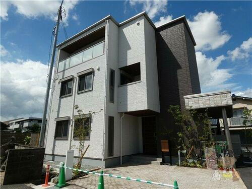 岡山県岡山市北区高柳西町 賃貸マンション