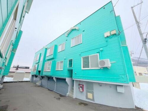 北海道札幌市手稲区富丘二条３丁目 3階建 築35年3ヶ月