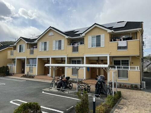 兵庫県相生市緑ケ丘２丁目 2階建 築16年10ヶ月