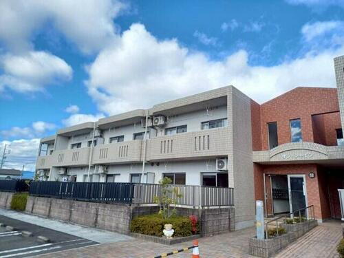 三重県津市芸濃町椋本 賃貸マンション