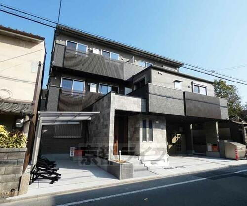 京都府京都市伏見区深草寺内町 賃貸アパート