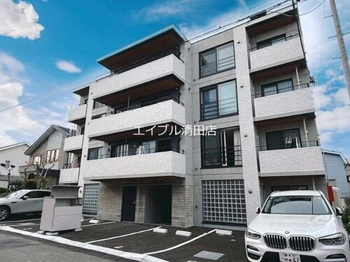 北海道北広島市共栄町４丁目 賃貸マンション