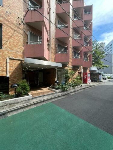 東京都渋谷区千駄ヶ谷５丁目 賃貸マンション