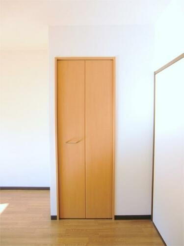 ＡＬＳＡＣＥ 3階建