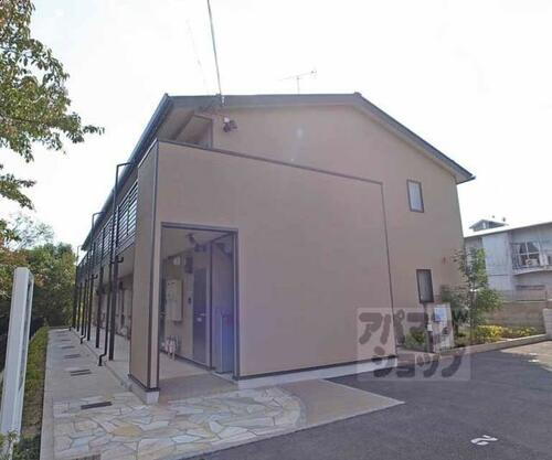 京都府京都市山科区西野山百々町 2階建
