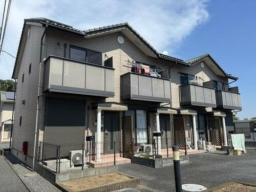 埼玉県行田市谷郷３丁目 テラスハウス