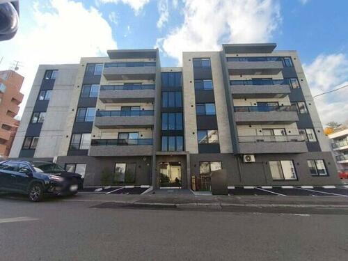 北海道札幌市中央区南十七条西１８丁目 賃貸マンション