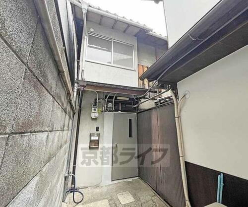 京都府京都市中京区油小路通竹屋町下る橋本町 築68年4ヶ月 2階建