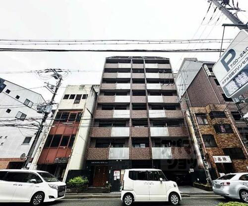 京都府京都市下京区高辻通東洞院西入因幡堂町 11階建