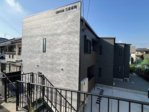 兵庫県三木市本町１丁目 賃貸アパート