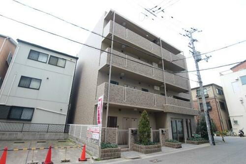 コンフォルト水笠 4階建